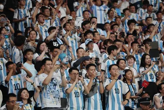 金年会官网入口-穆雷官方宣布最后时刻胜出新规，SKT引发争议！引发球迷热议(穆雷什么时候能上场)